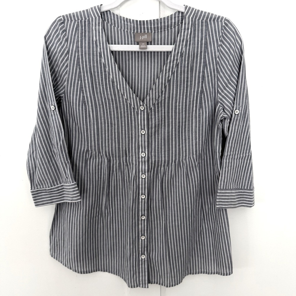J. Jill 100% Cotton Button Down‎ Shirt Gray White Stripe Pin Tuck V-Neck Size XS